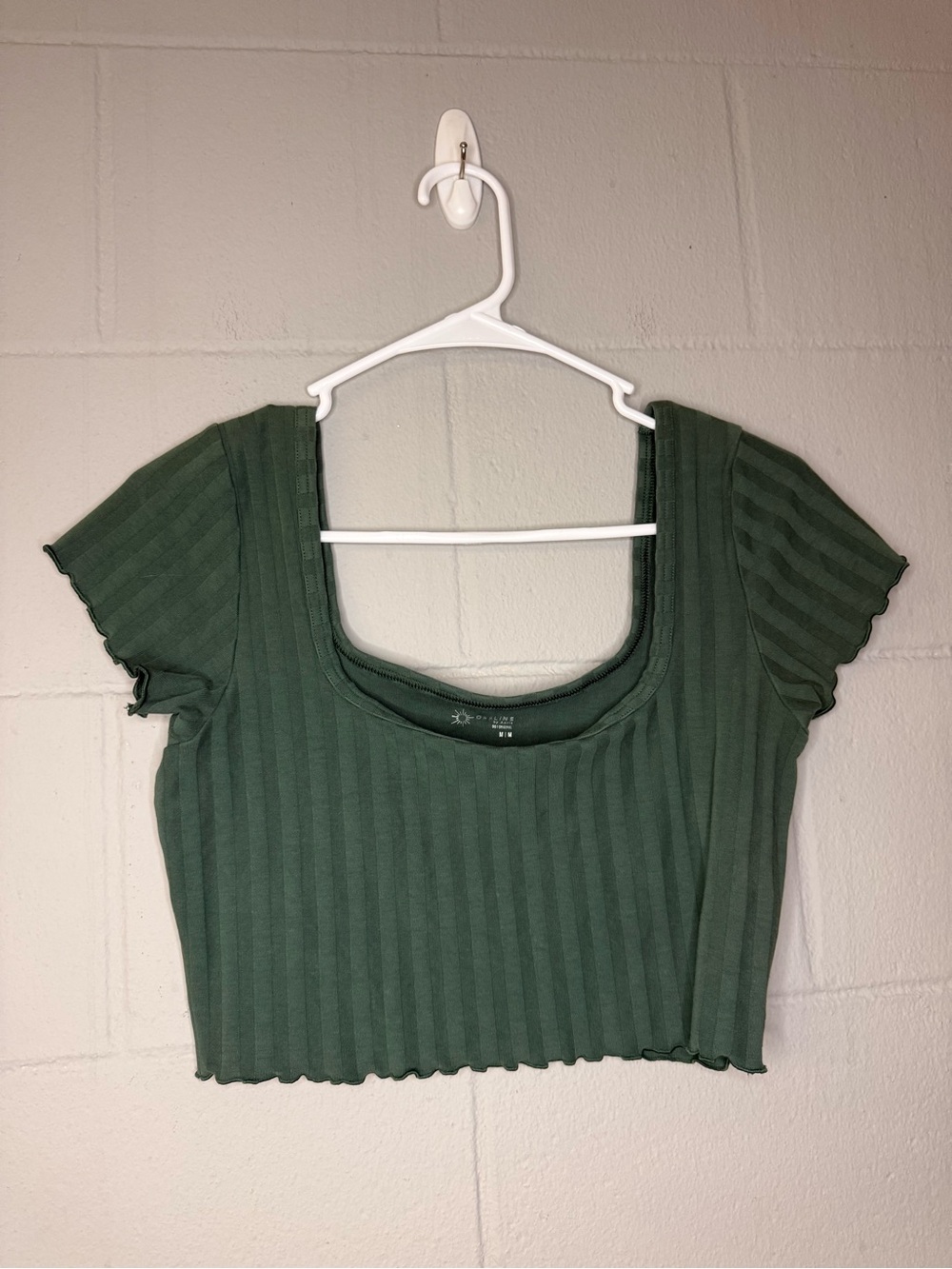 OFFLINE By Aerie Green Ribbed Square Neck Lettuce Hem Crop Top Size Medium